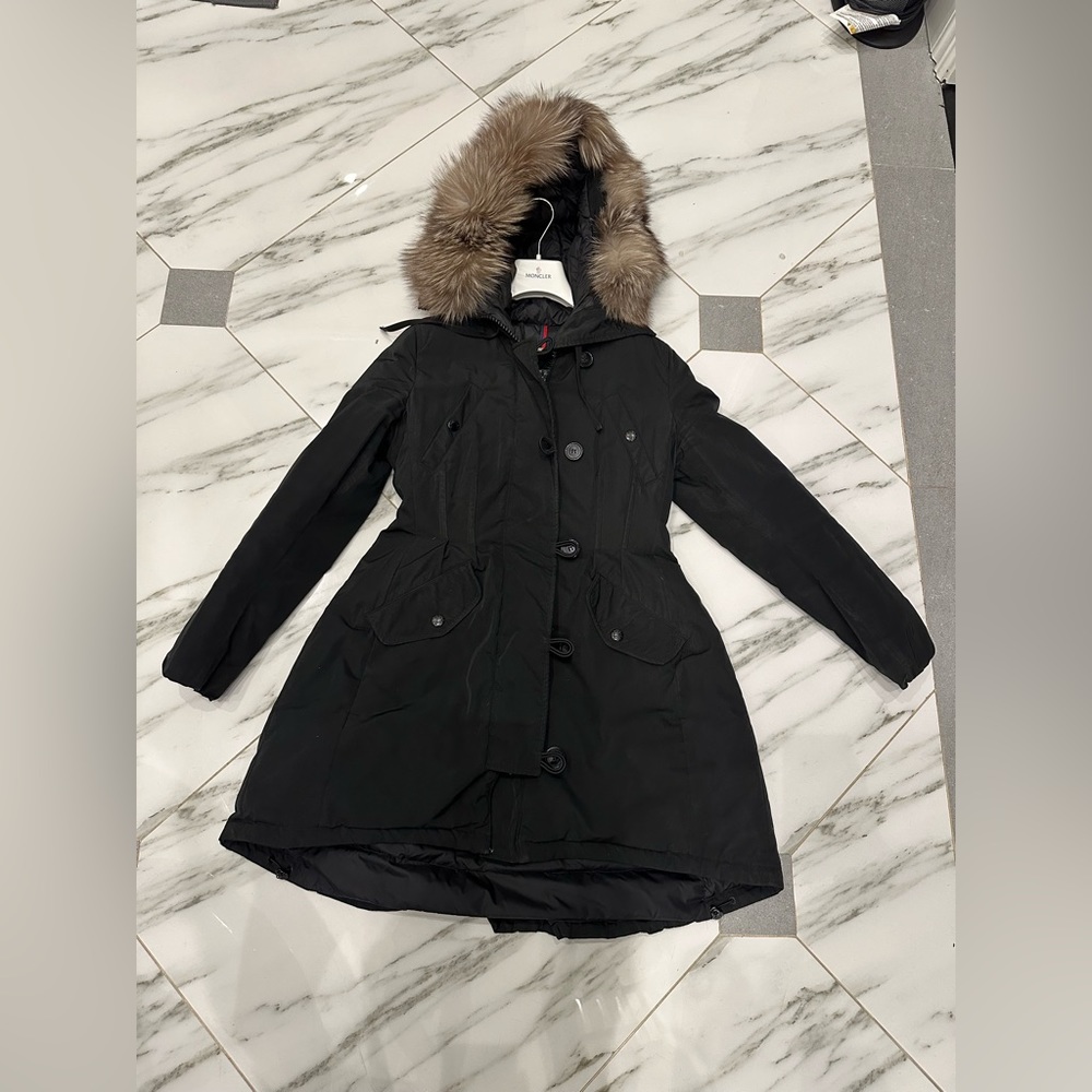 Moncler Fur Lined Hood Jacket Parka Coat Heavy Warm Down Zippered Arriette